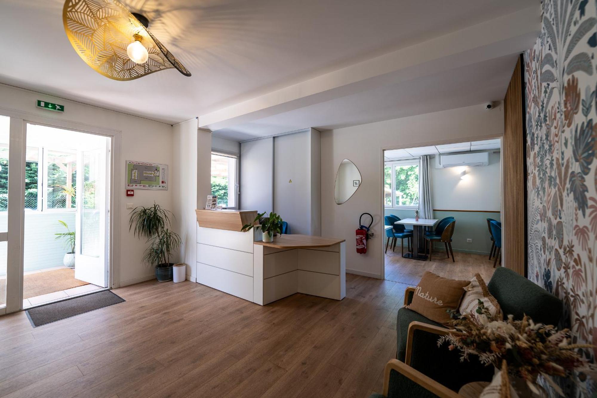 Villa Hotel Gien Eksteriør bilde